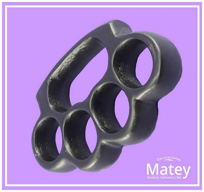 Anillos best sale negro mate